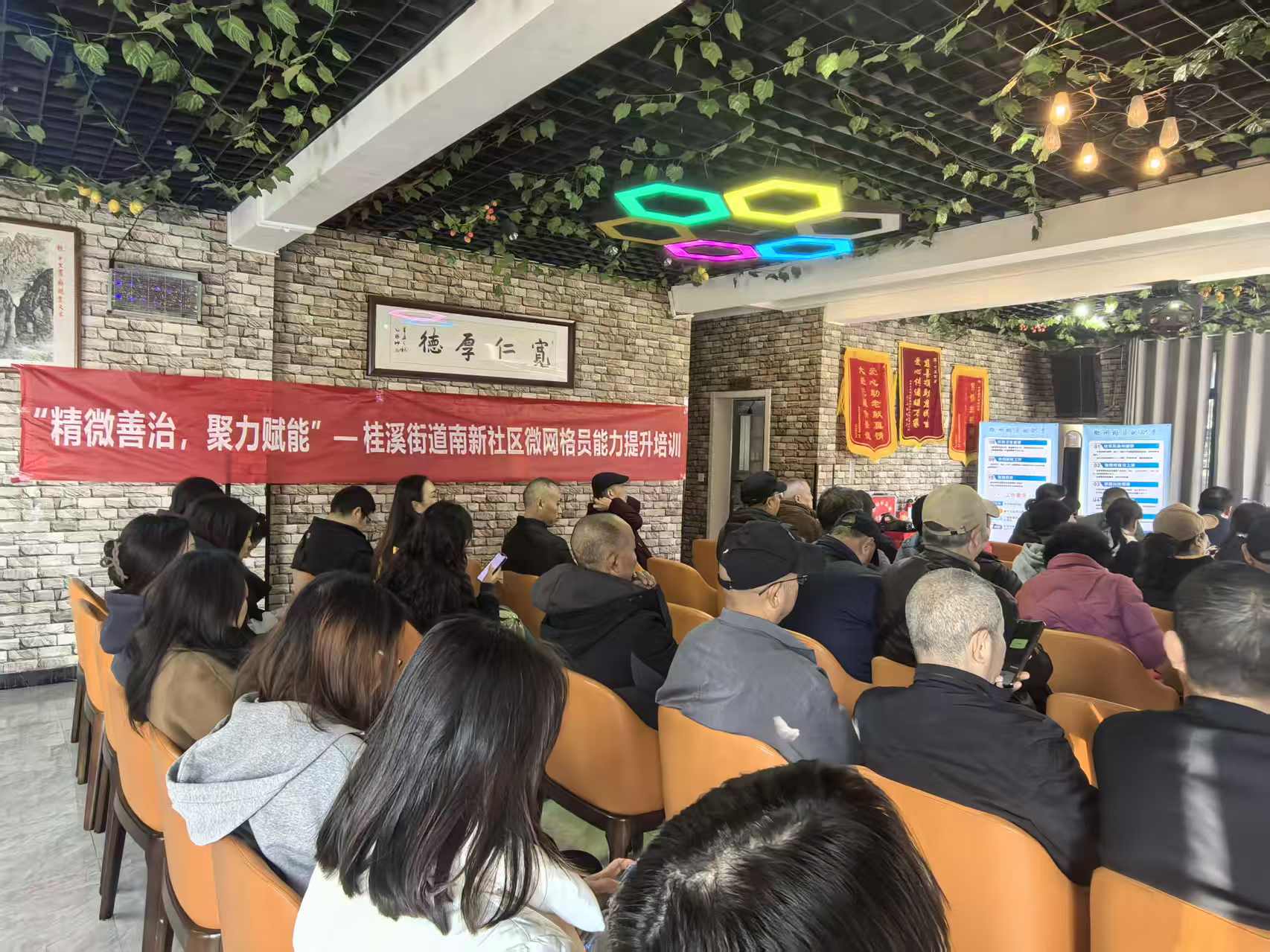 18a5c6cc407178f62ed1ac83e6da01ed 18a5c6cc407178f62ed1ac83e6da01ed