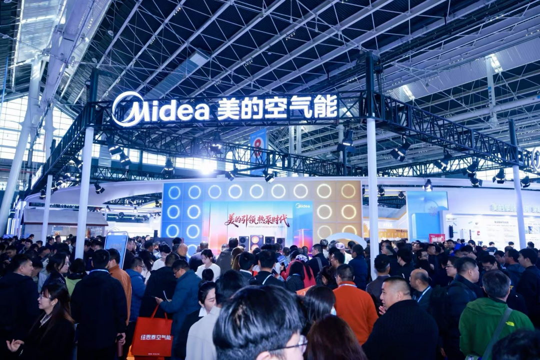 aeeec799-1d52-4db3-85ff-b633db51d3e6