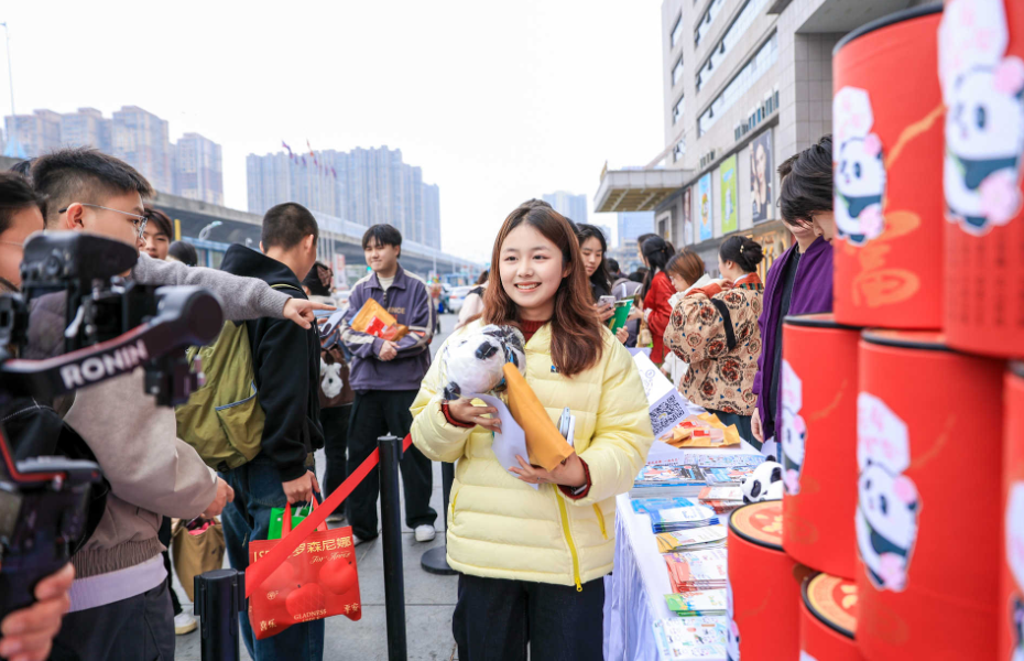 如图片无法显示,请刷新页面