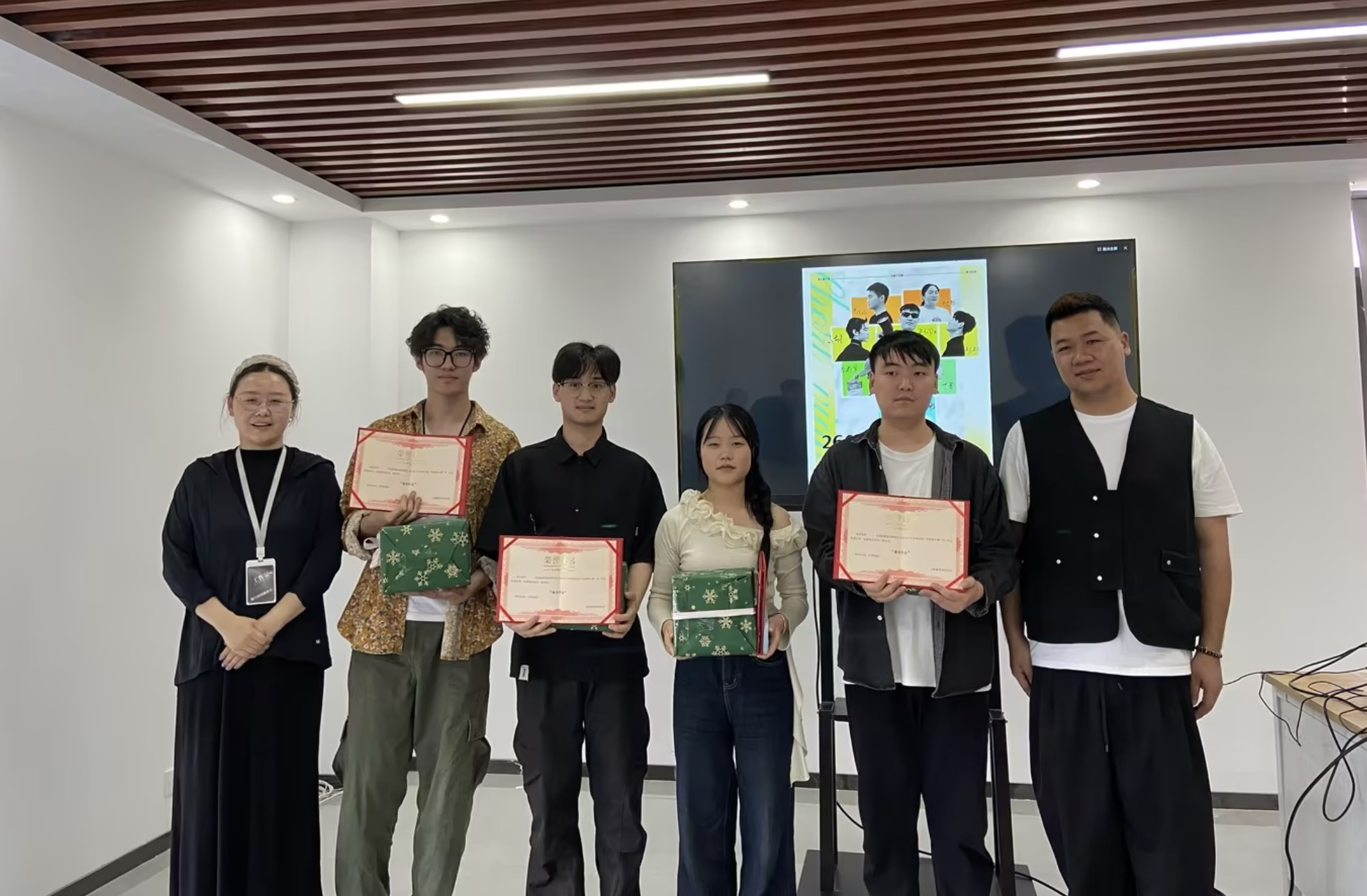 如图片无法显示，请刷新页面