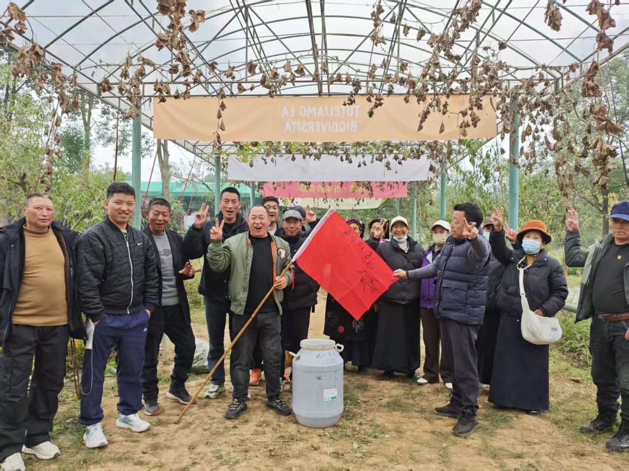 3e18808e4c02e461fab02e9d8eef1bdf