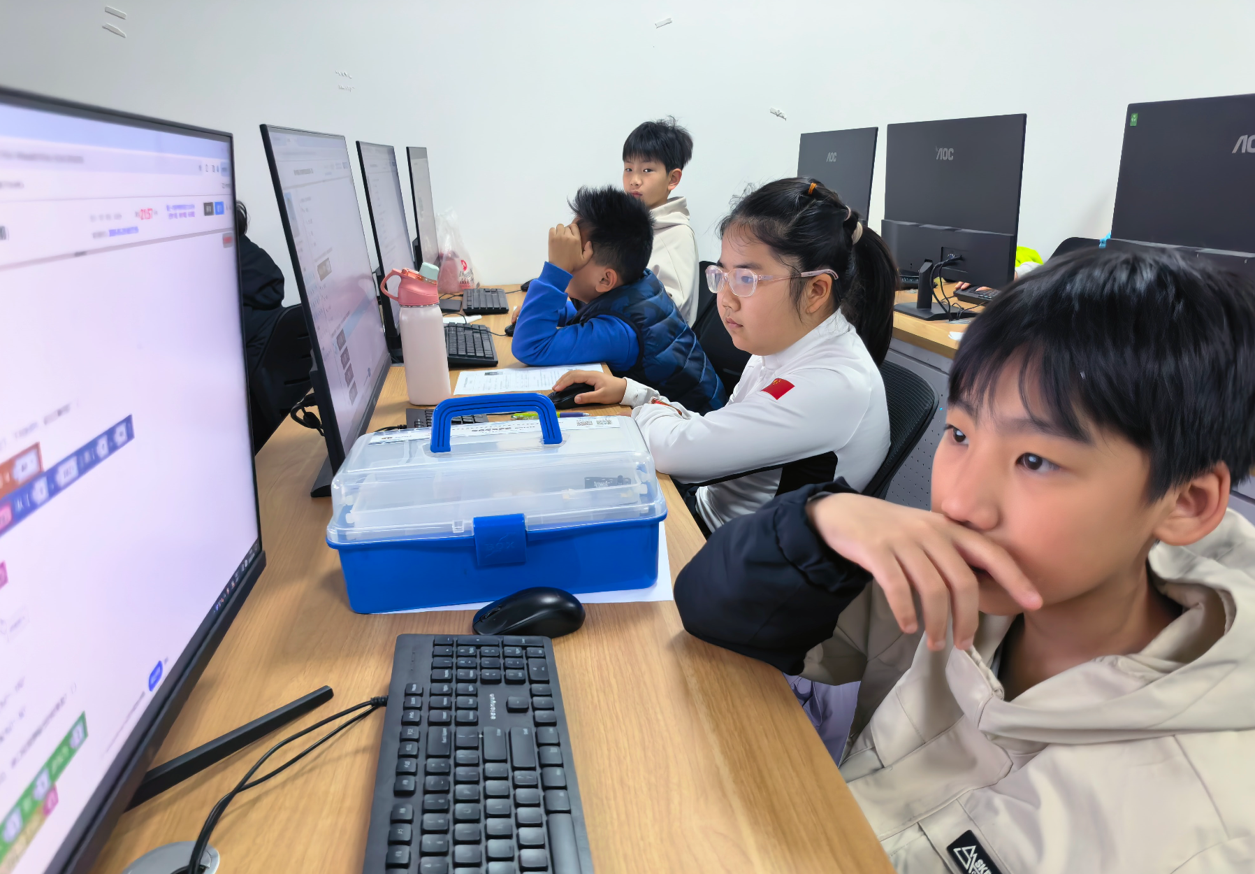 如图片无法显示，请刷新页面