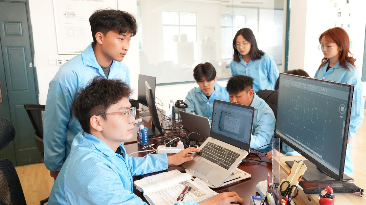 如图片无法显示，请刷新页面