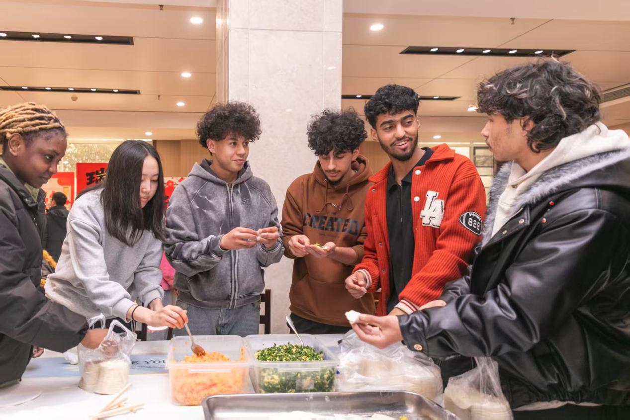 f021d599a2a63eb9aed18e58c78d4e0d