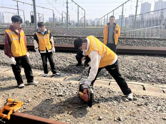 217b40718c84a428624f94bd0cd37655 217b40718c84a428624f94bd0cd37655