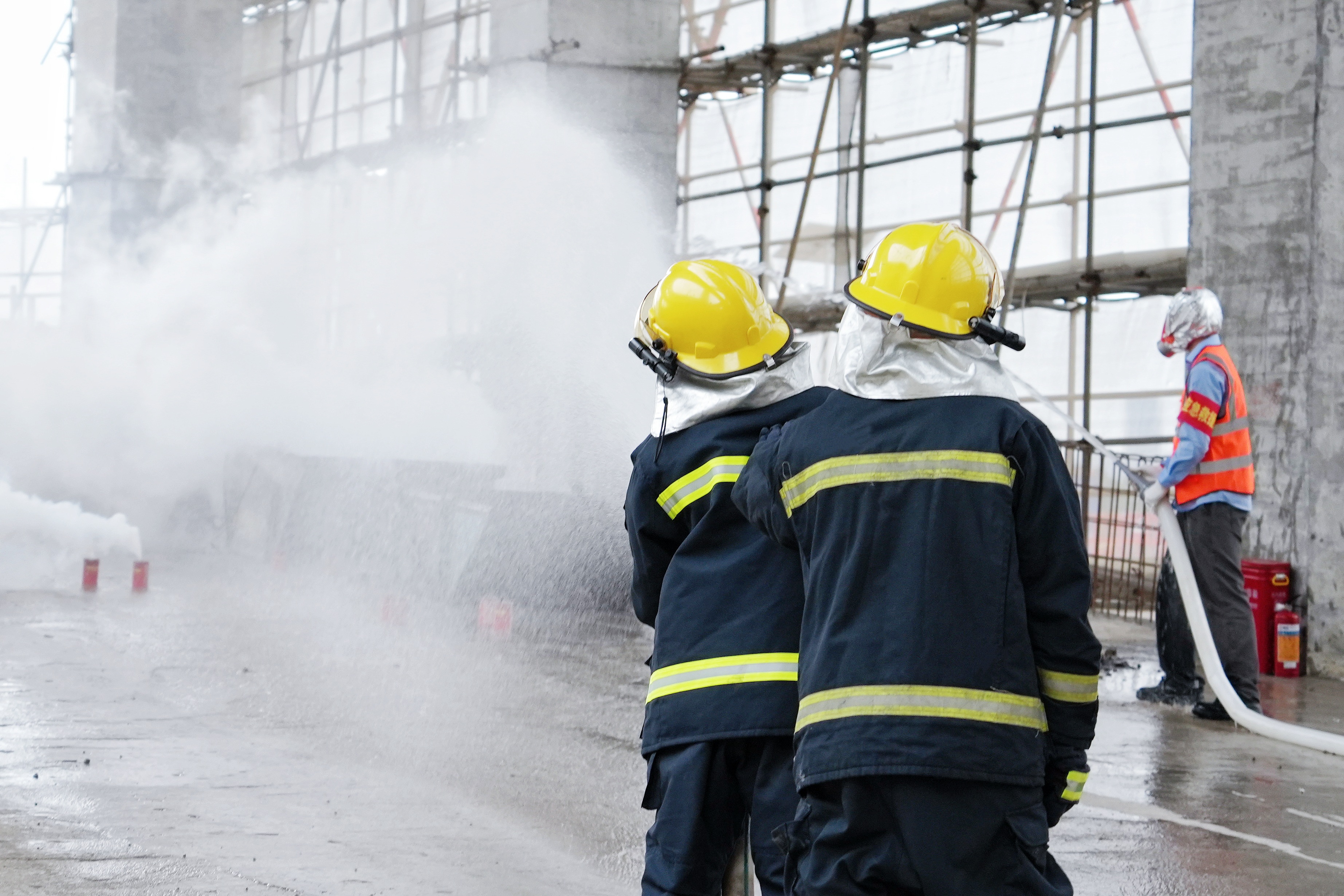 4cb5d8dfce8b5d307f021cfd57039899