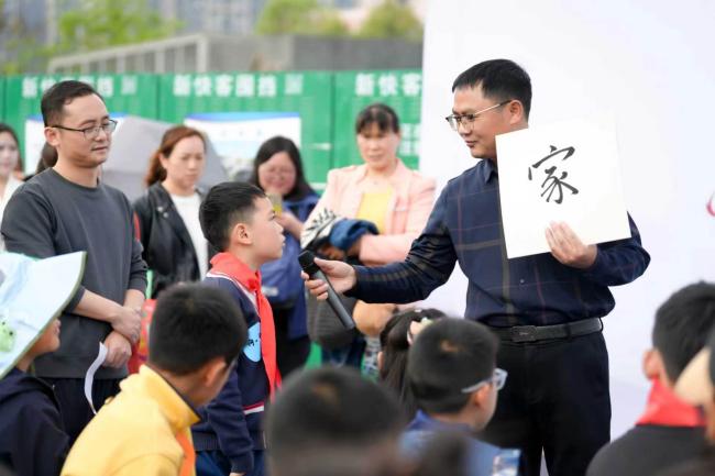 如图片无法显示，请刷新页面