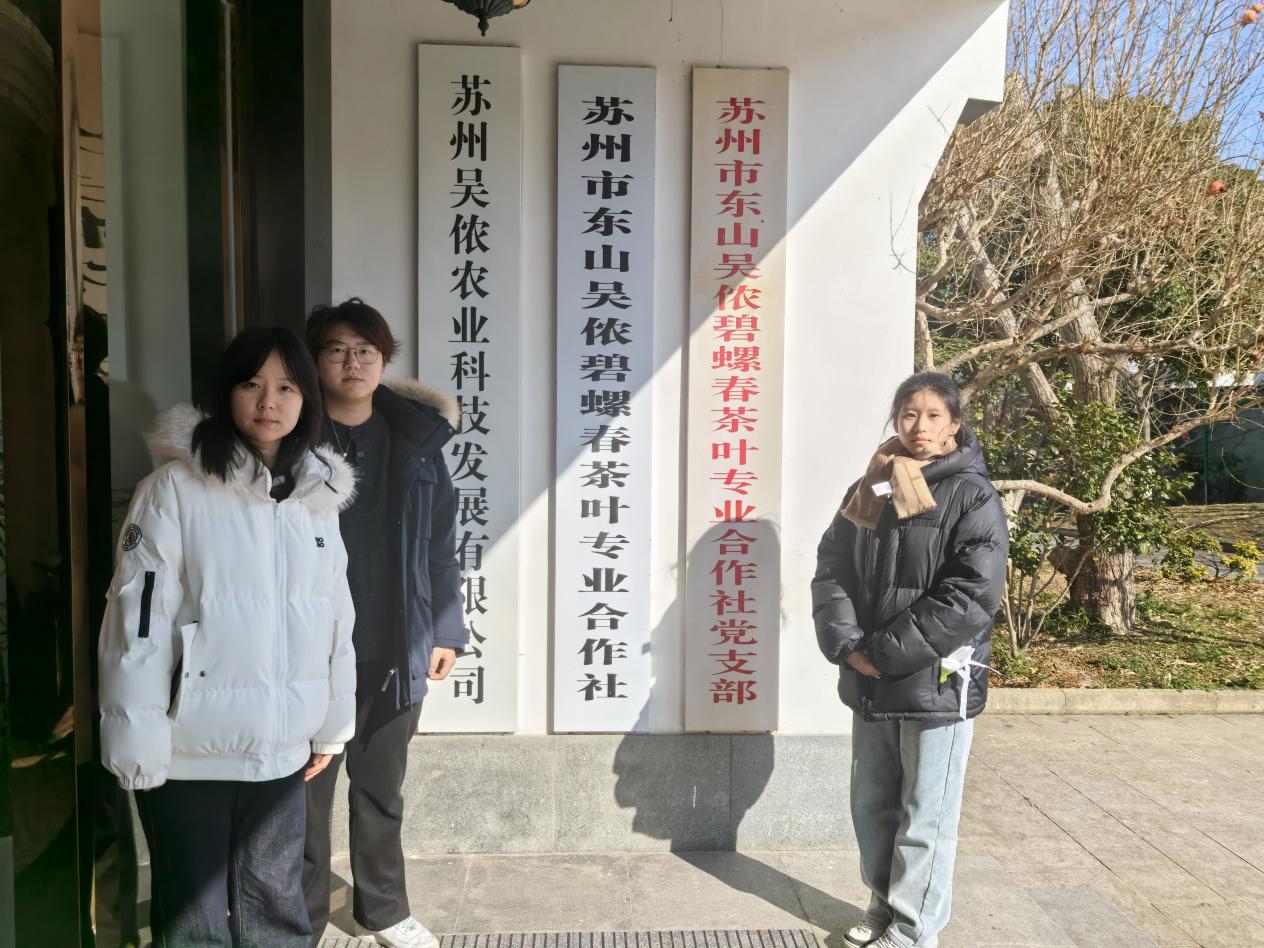 82e189df4d8698767b5eebcc1f9615e