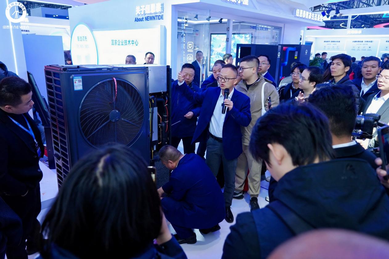 DSC00318-opq4436396712