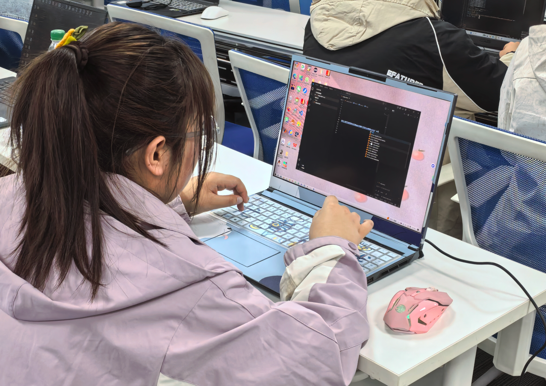 如图片无法显示，请刷新页面