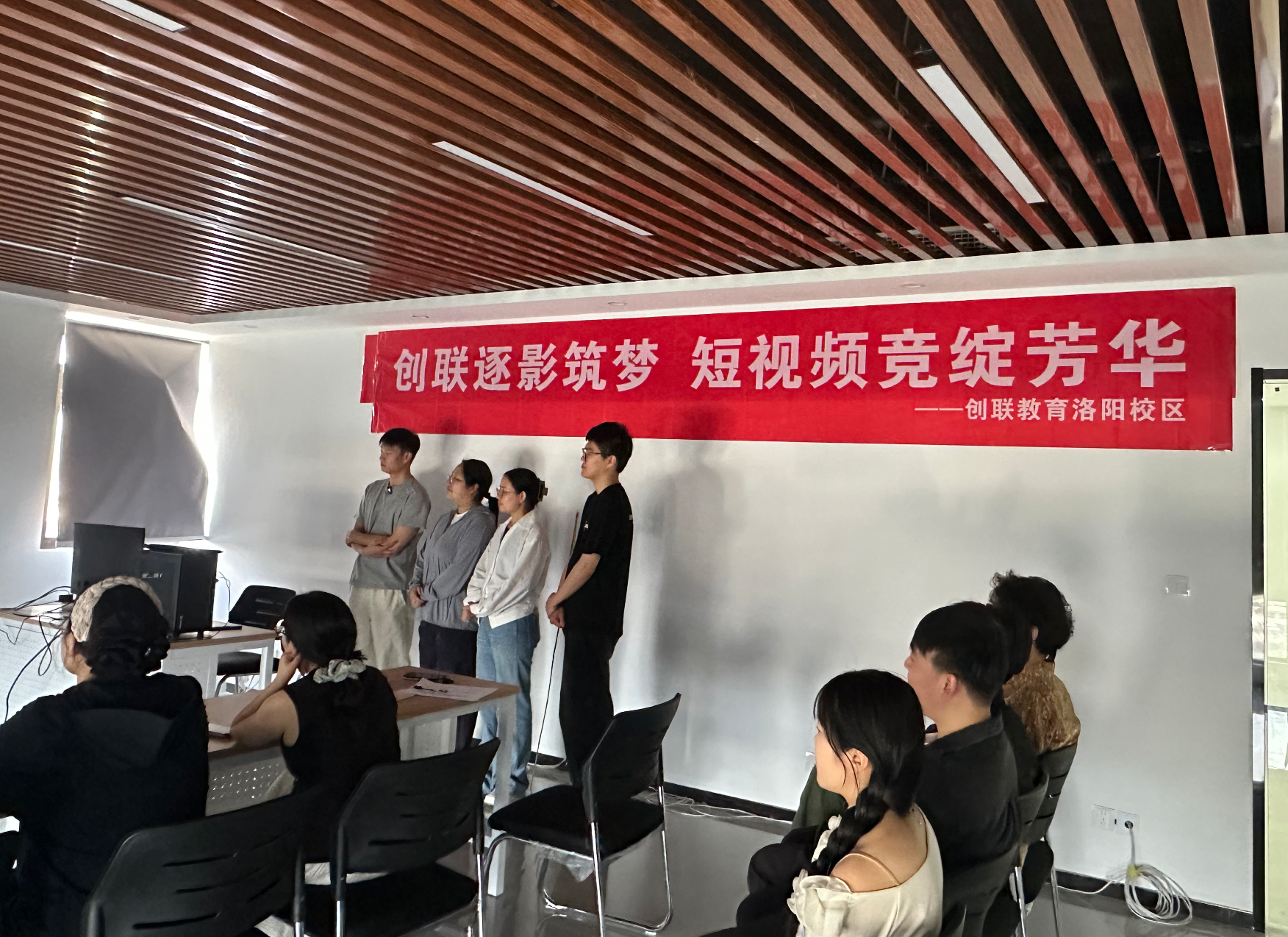 如图片无法显示，请刷新页面