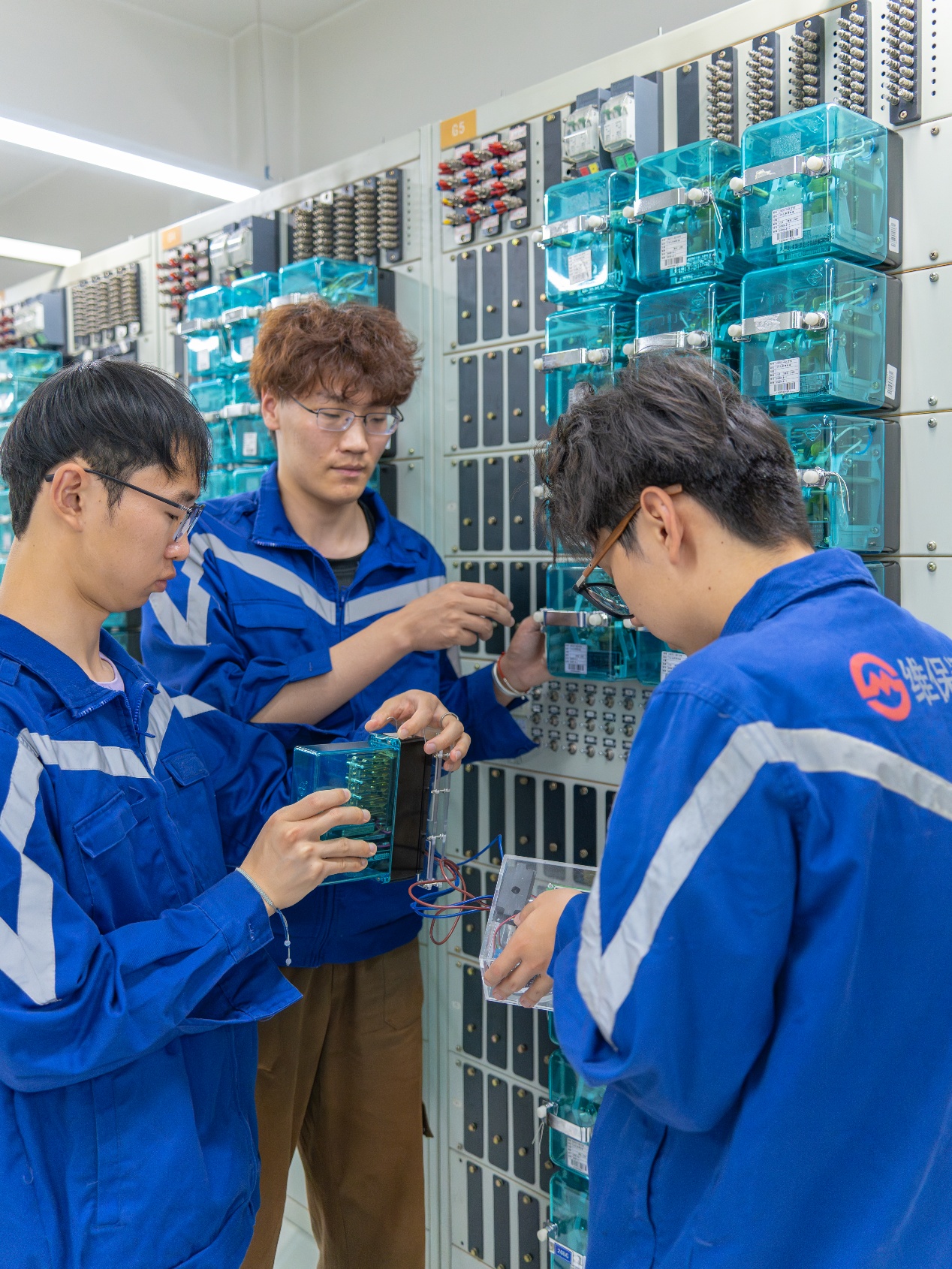 如图片无法显示,请刷新页面 如图片无法显示,请刷新页面