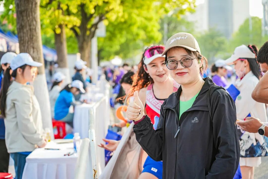 一镜千年，策马怀宁｜2026怀宁农商银行·怀宁马拉松跑出“诗乡果海”新篇章