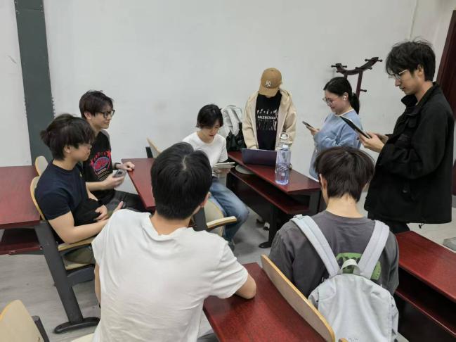 f0c7dbf1b9ad158ce58c4941223554e9