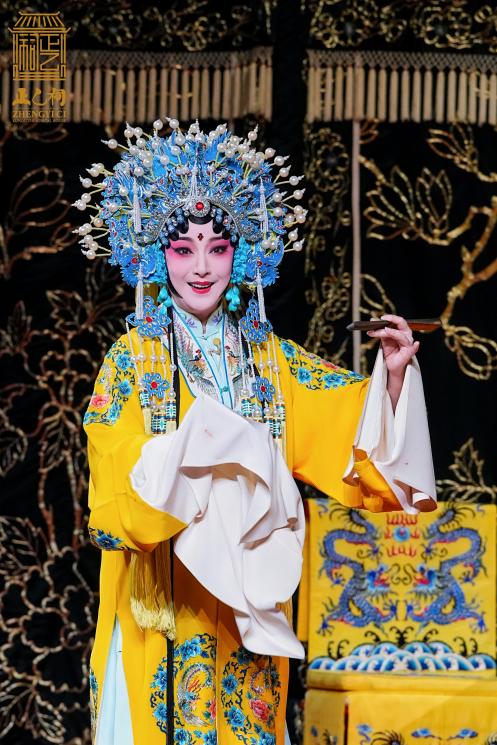 2b77c6905406b18afa4a7c1090e13840