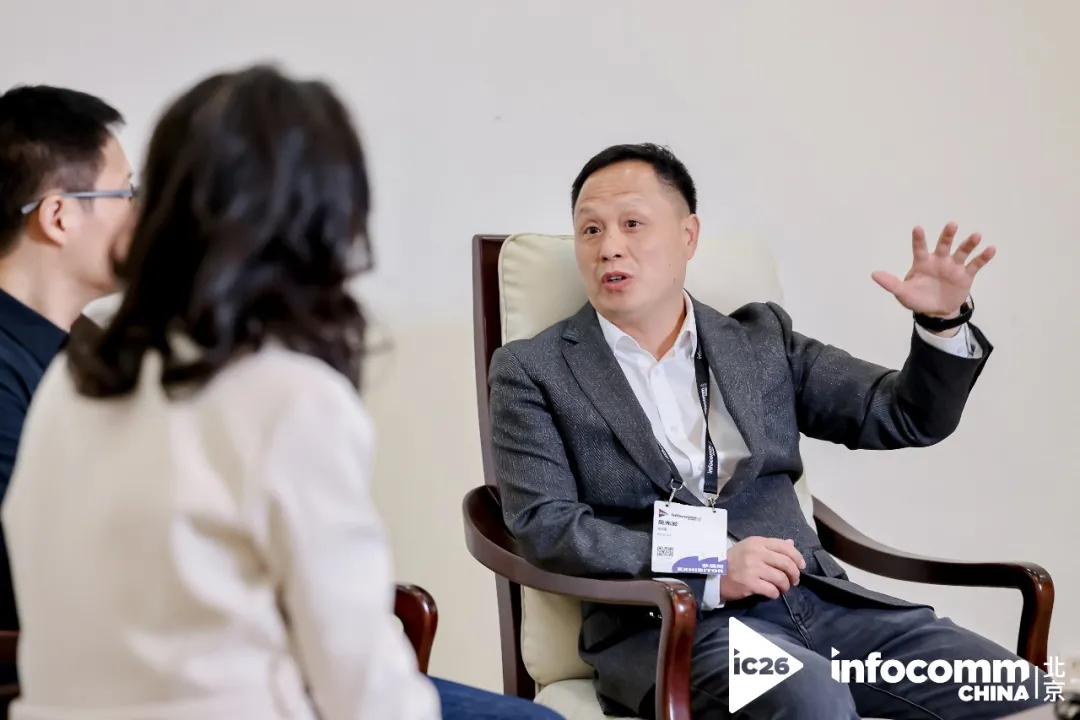 智显无界，AI启新！冠捷商显携旗下双品牌全场景方案闪耀北京InfoComm 2026