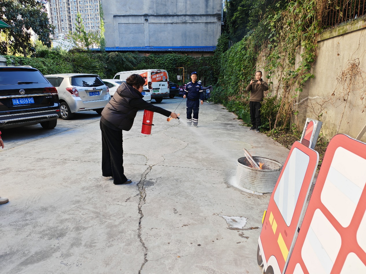 IMG_20251119_154039 IMG_20251119_154039