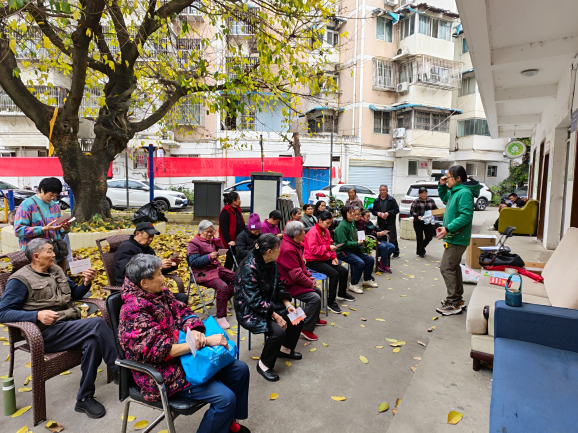 如图片无法显示,请刷新页面