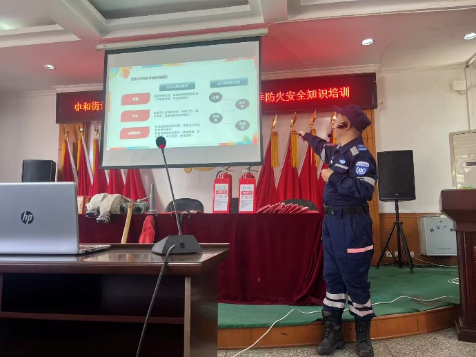 0815eb2683c5bb2349e3f9e5efee8aea