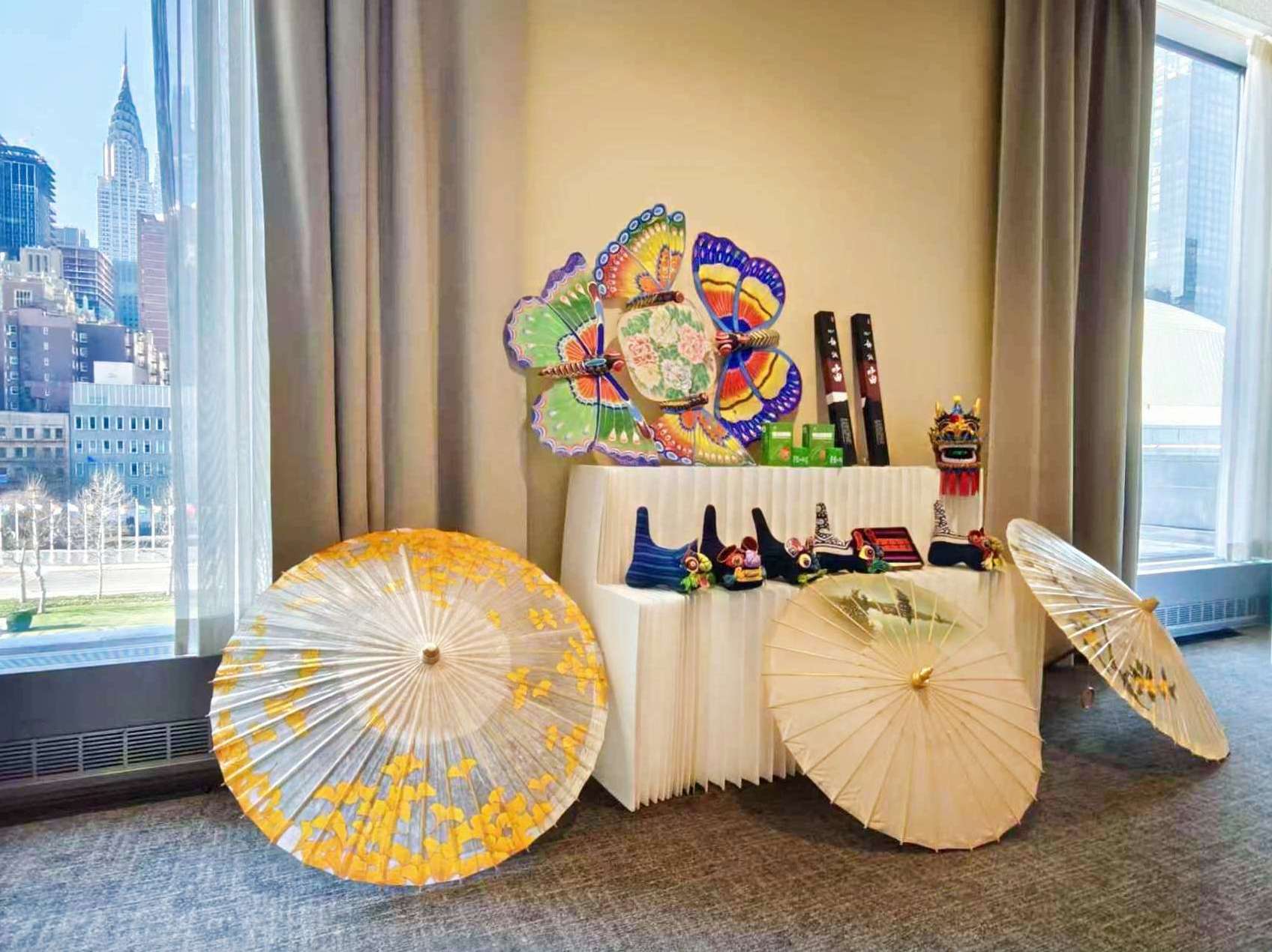 Macintosh HD:Users:wuyezhou:Desktop:联合国配图:IMG_9866.JPG