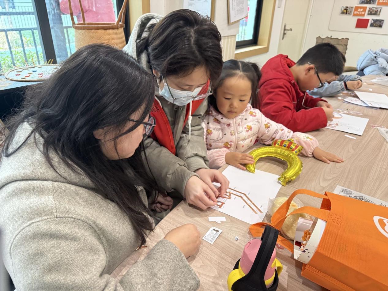 d5475658a9670fe7317368c512ea2ebb