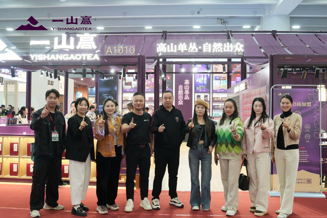 241a9965a76182838fc4b27860b51cda_