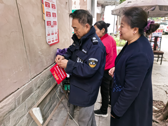如图片无法显示,请刷新页面