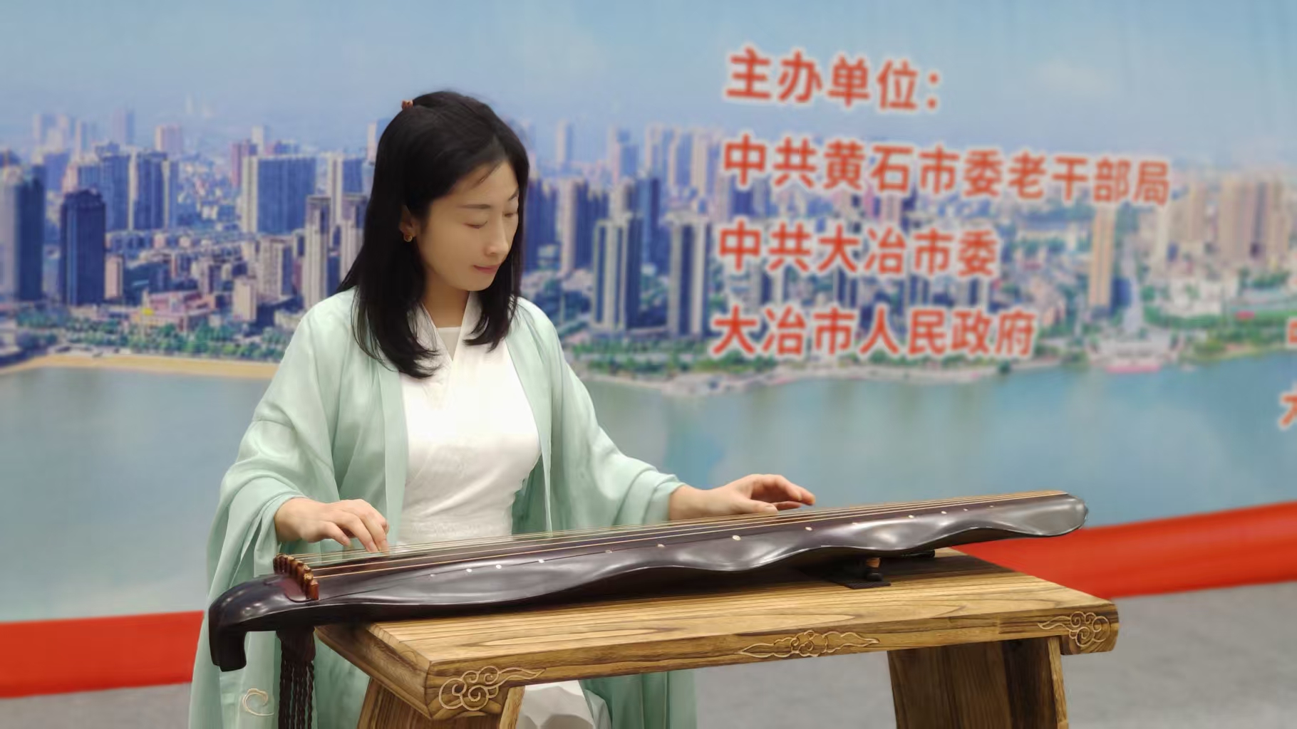 如图片无法显示,请刷新页面 如图片无法显示,请刷新页面