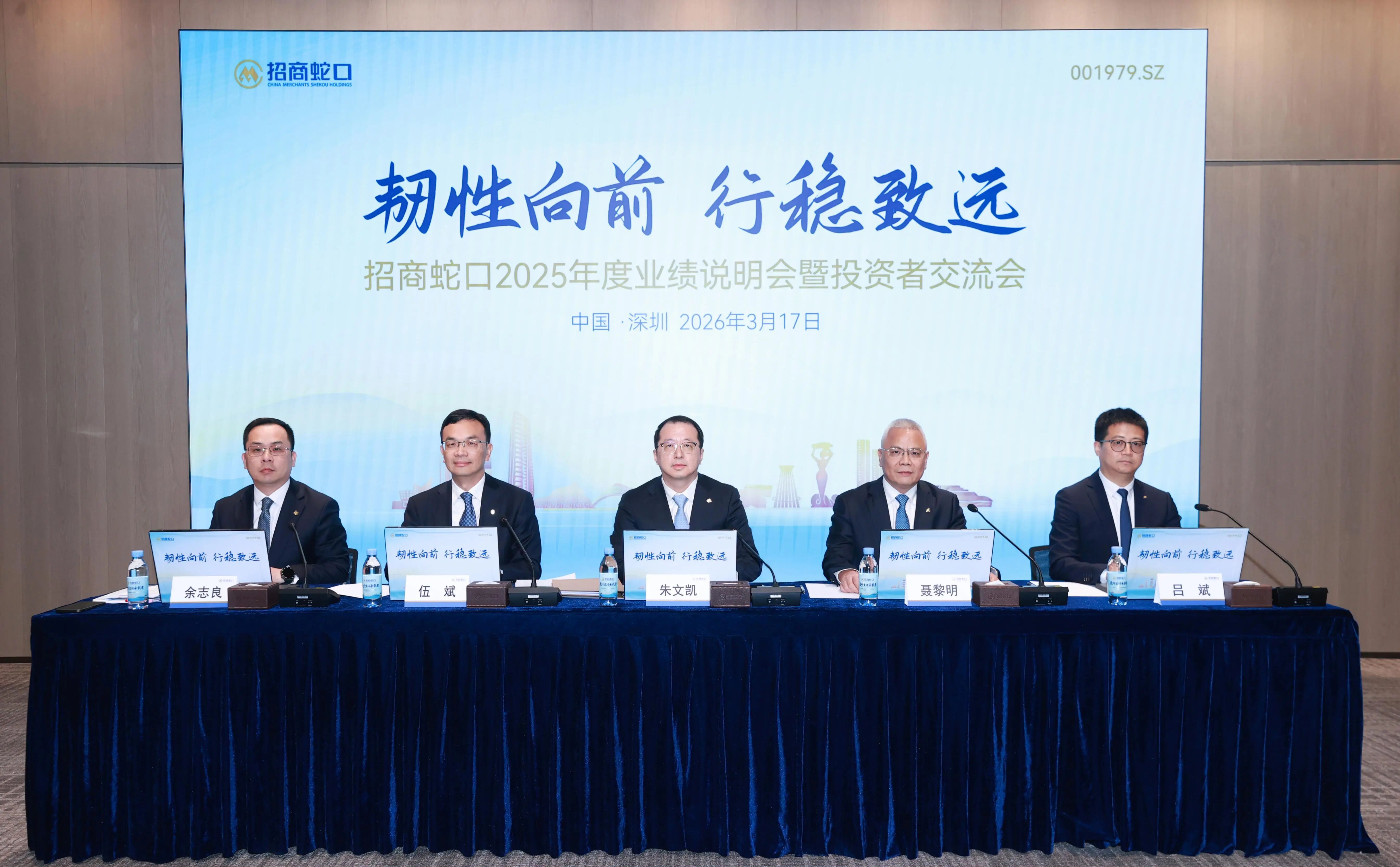 07303fd421b2b145e9ef65358d4ab3dc