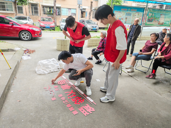 如图片无法显示,请刷新页面