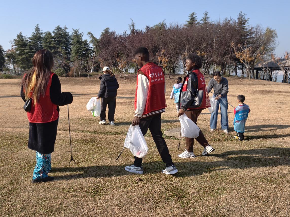 微信图片_20251206195901_436_418