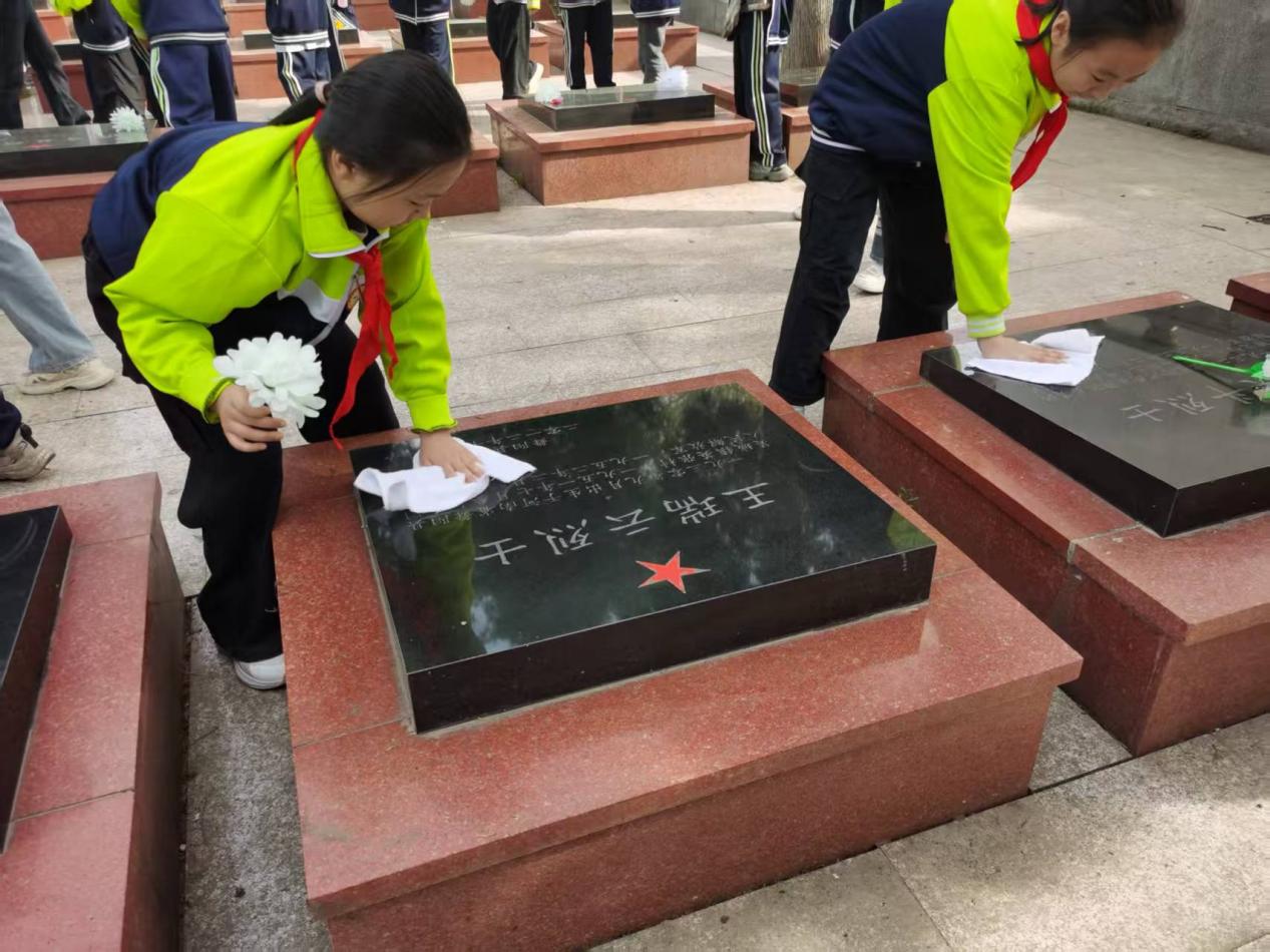 2e6a6a9e0c0408bec80c850b1505b0b