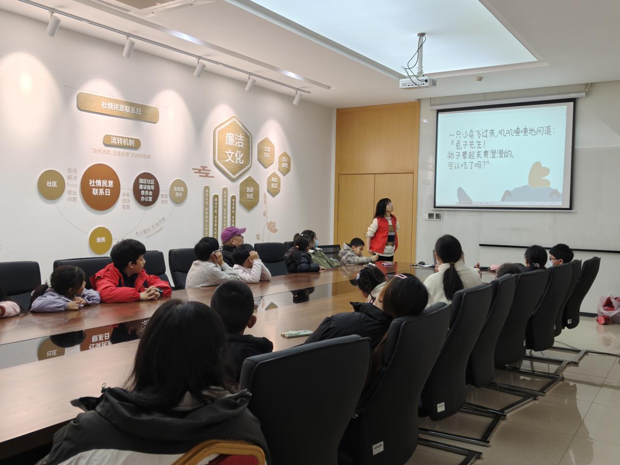 f49e9a2b8f7ae8cddd7295d36f7b9aa5