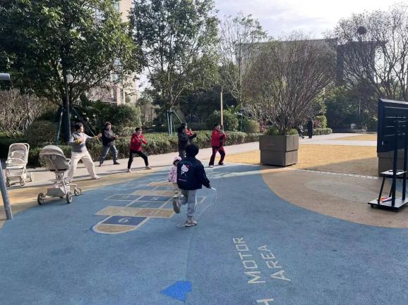 39647f7734334f9ace80b97deb316f97